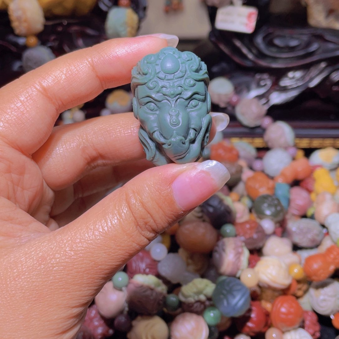 石英质玉手链未镶嵌