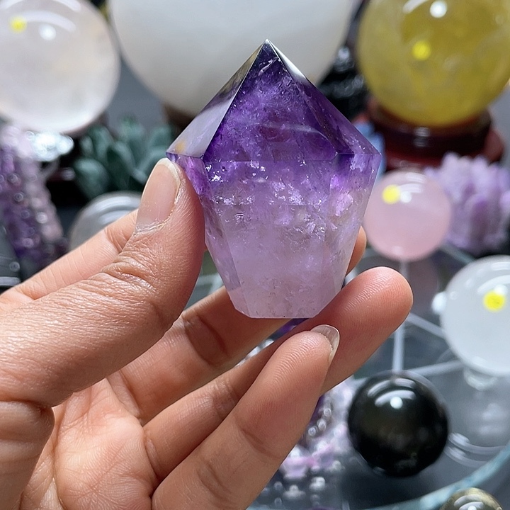 水晶紫水晶钻未镶嵌