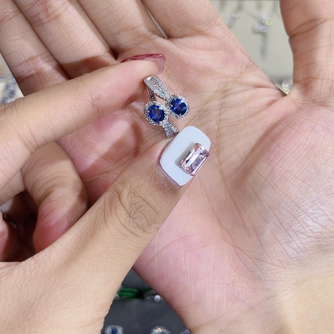 蓝宝石戒指银S925镶嵌