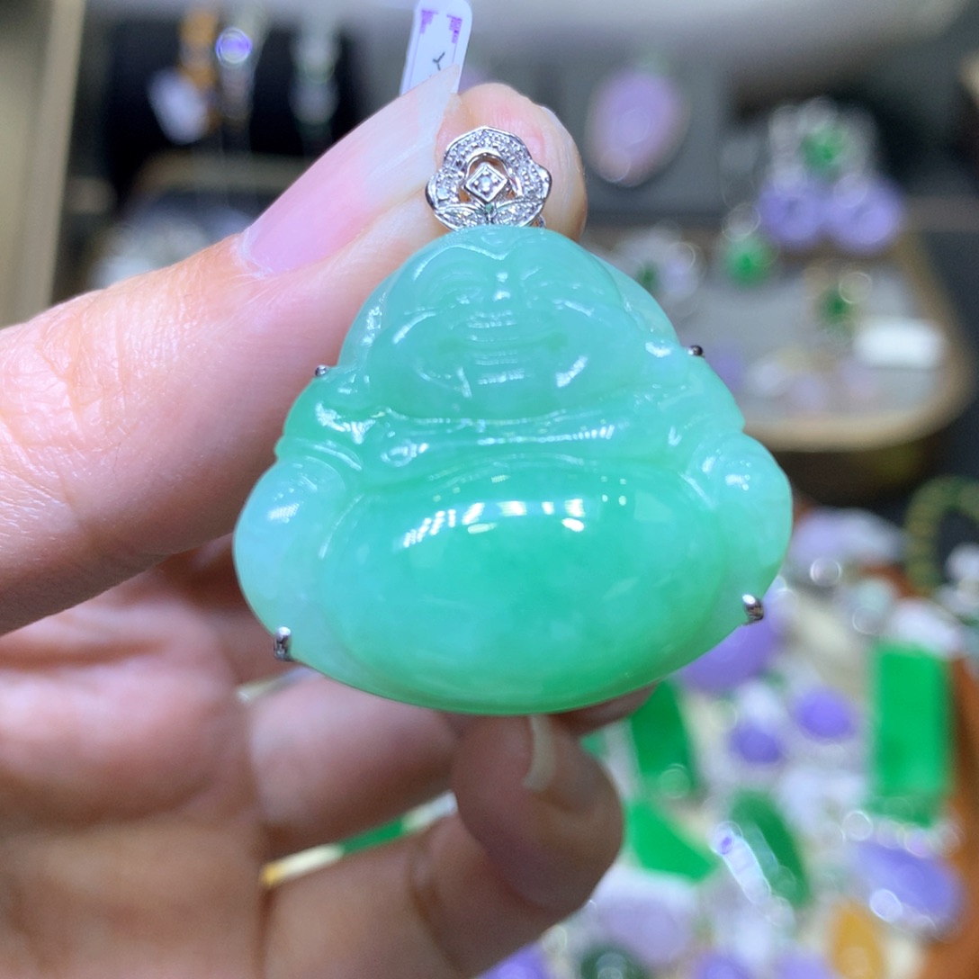 【闪购商品】翡翠颈饰18K金镶嵌翡翠吊坠项链