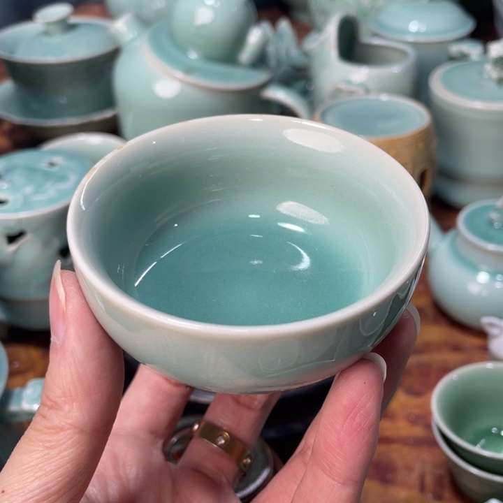 青瓷青瓷 青瓷青瓷