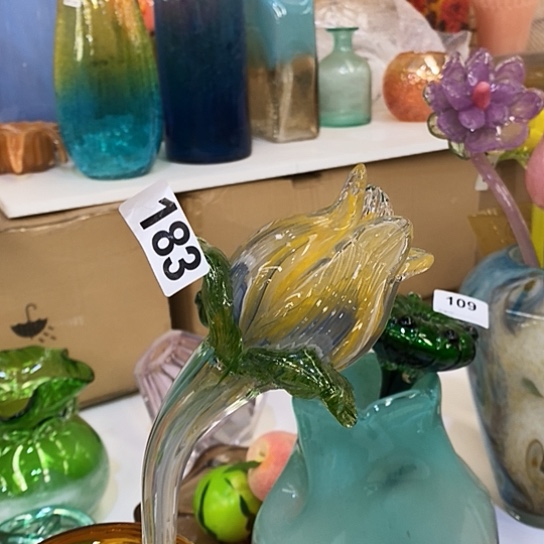 琉璃花瓶高50厘米宽6厘米