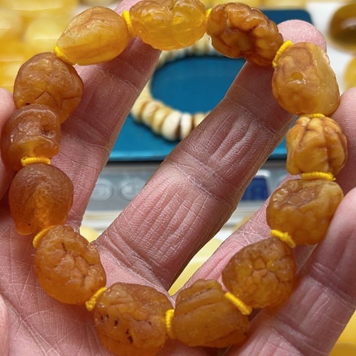 琥珀（矿物珀）手串未镶嵌