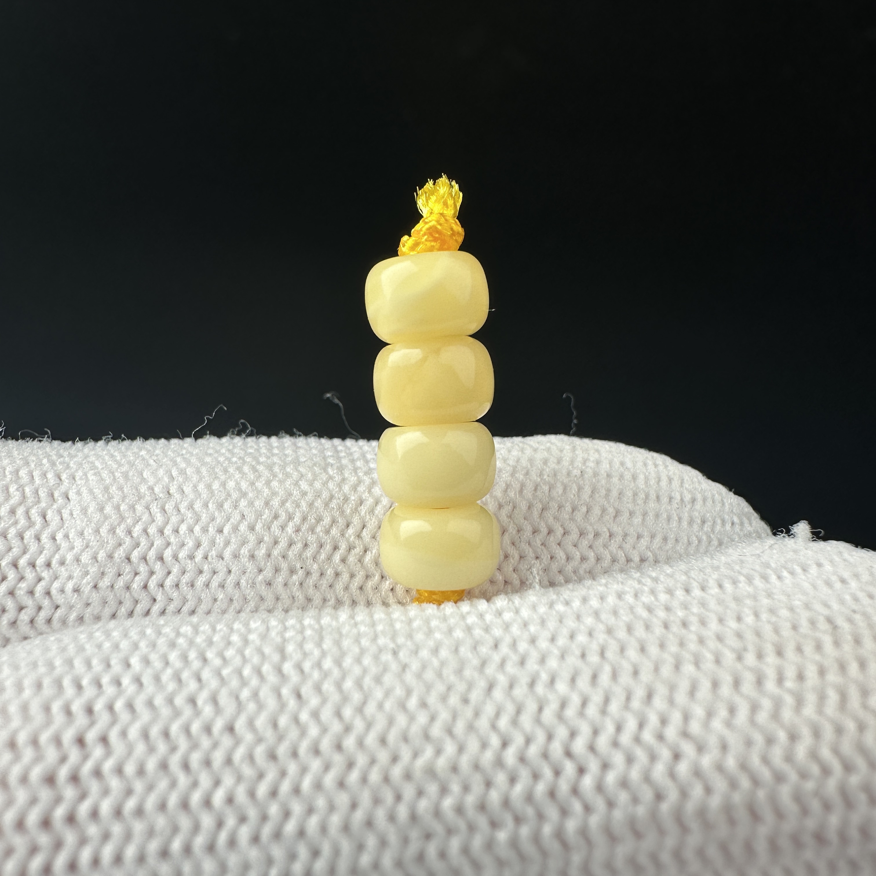 K3578天然原矿蜜蜡 隔珠6.3mm支持复检假一罚十