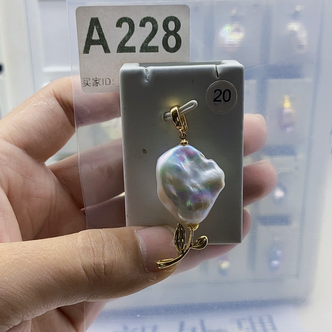 颈饰合金淡水珍珠