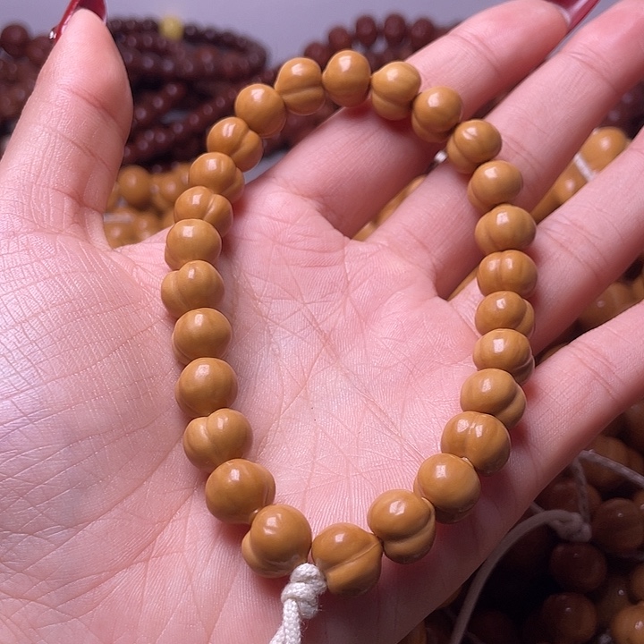 每***天手串猴头核桃11尺寸镜面柯基屁桃手持全品无暇