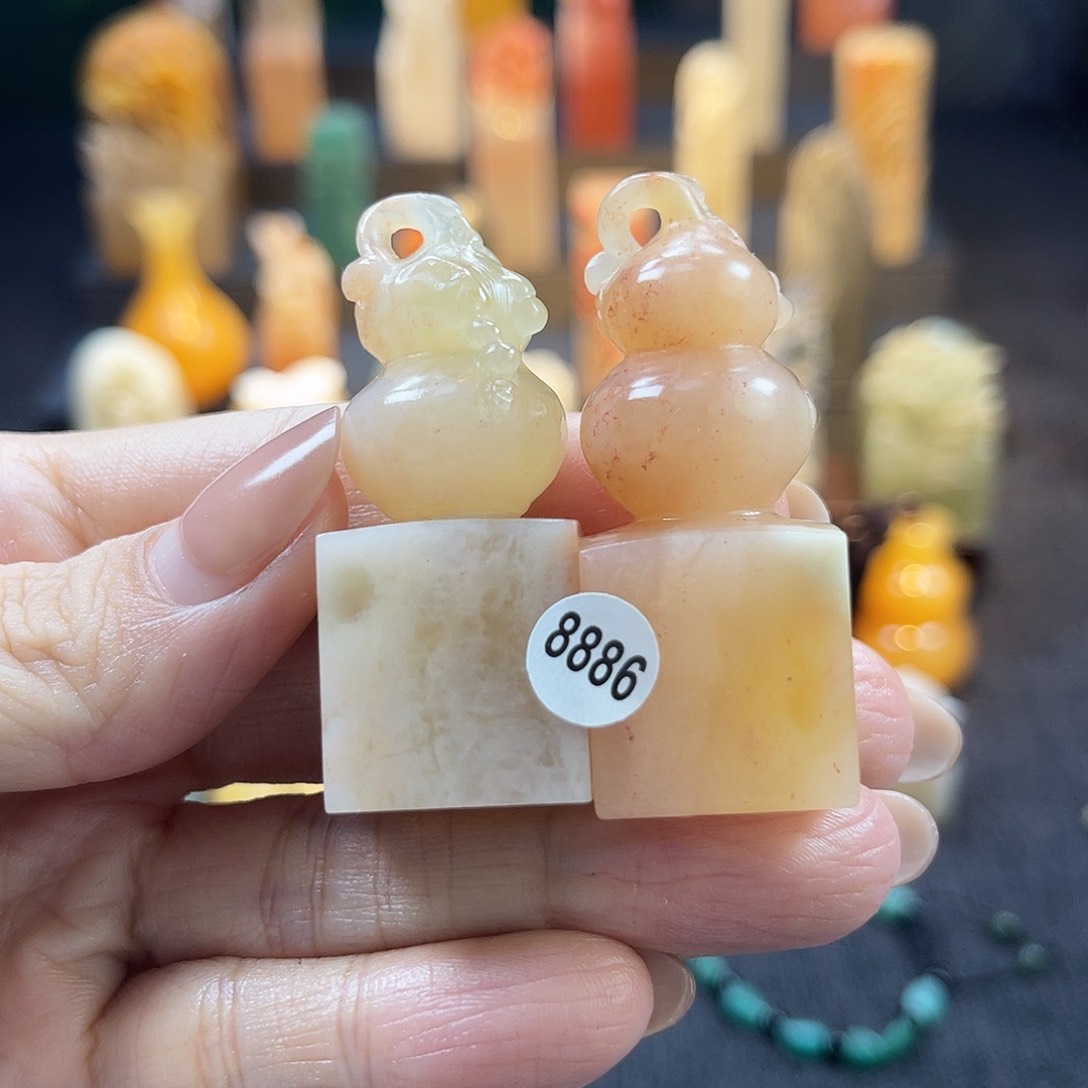 昌化石印石森**鹿8886       