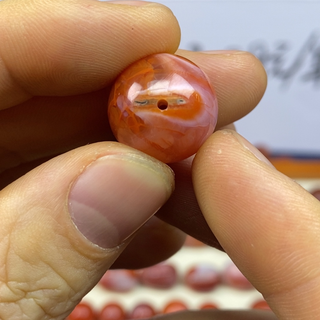 南红玛瑙未镶嵌手链