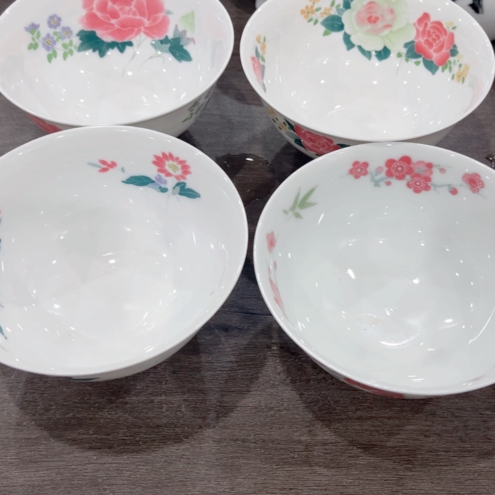 壶高*釉下五彩的瓷器四个