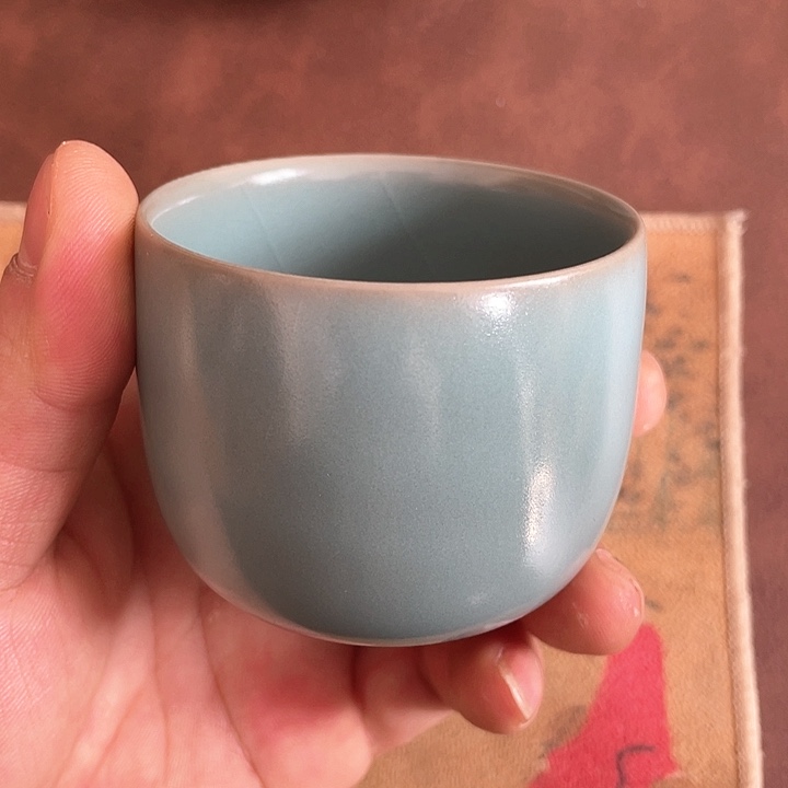 摆件天青釉 罗汉单杯