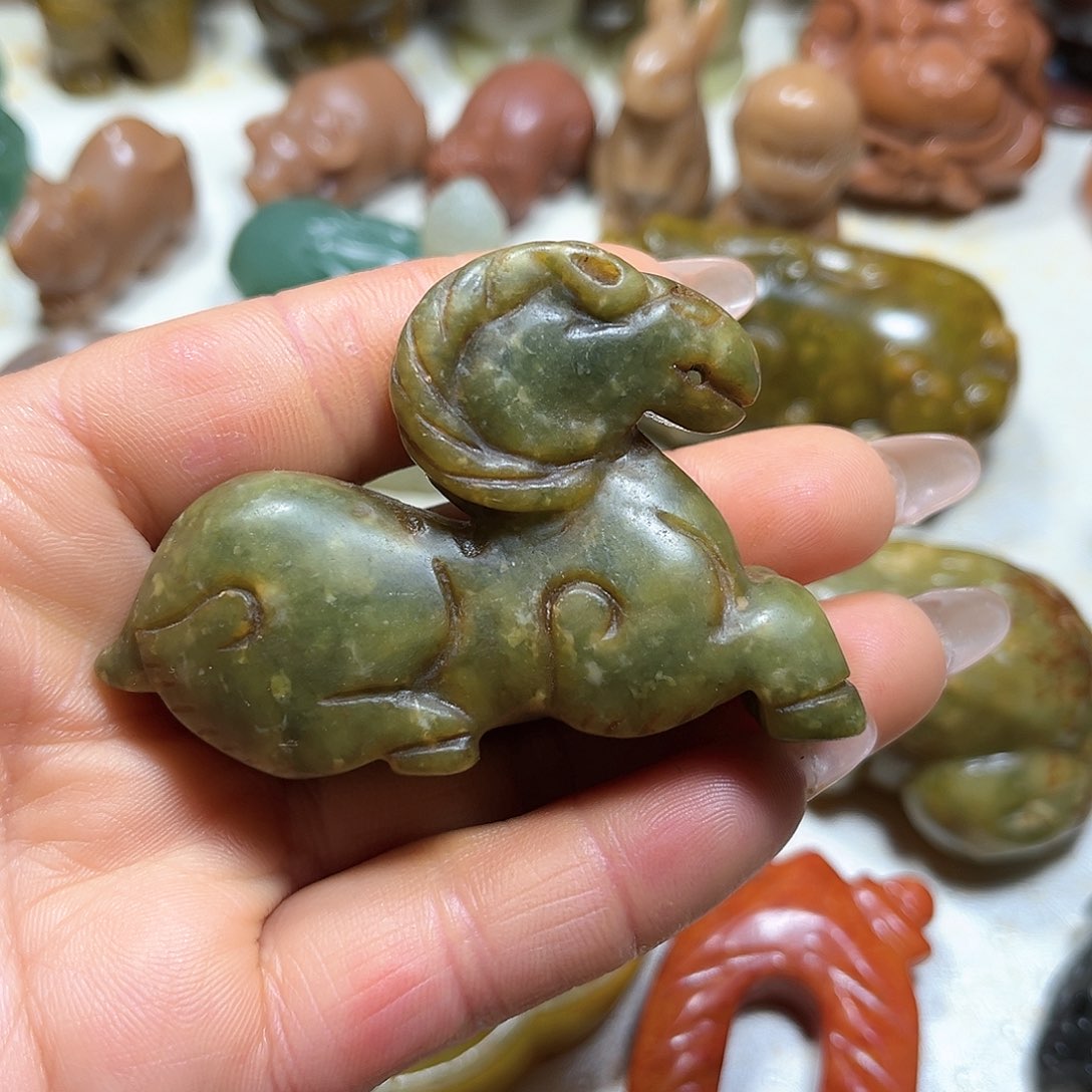 白玉菩提吊坠白玉菩提吊坠