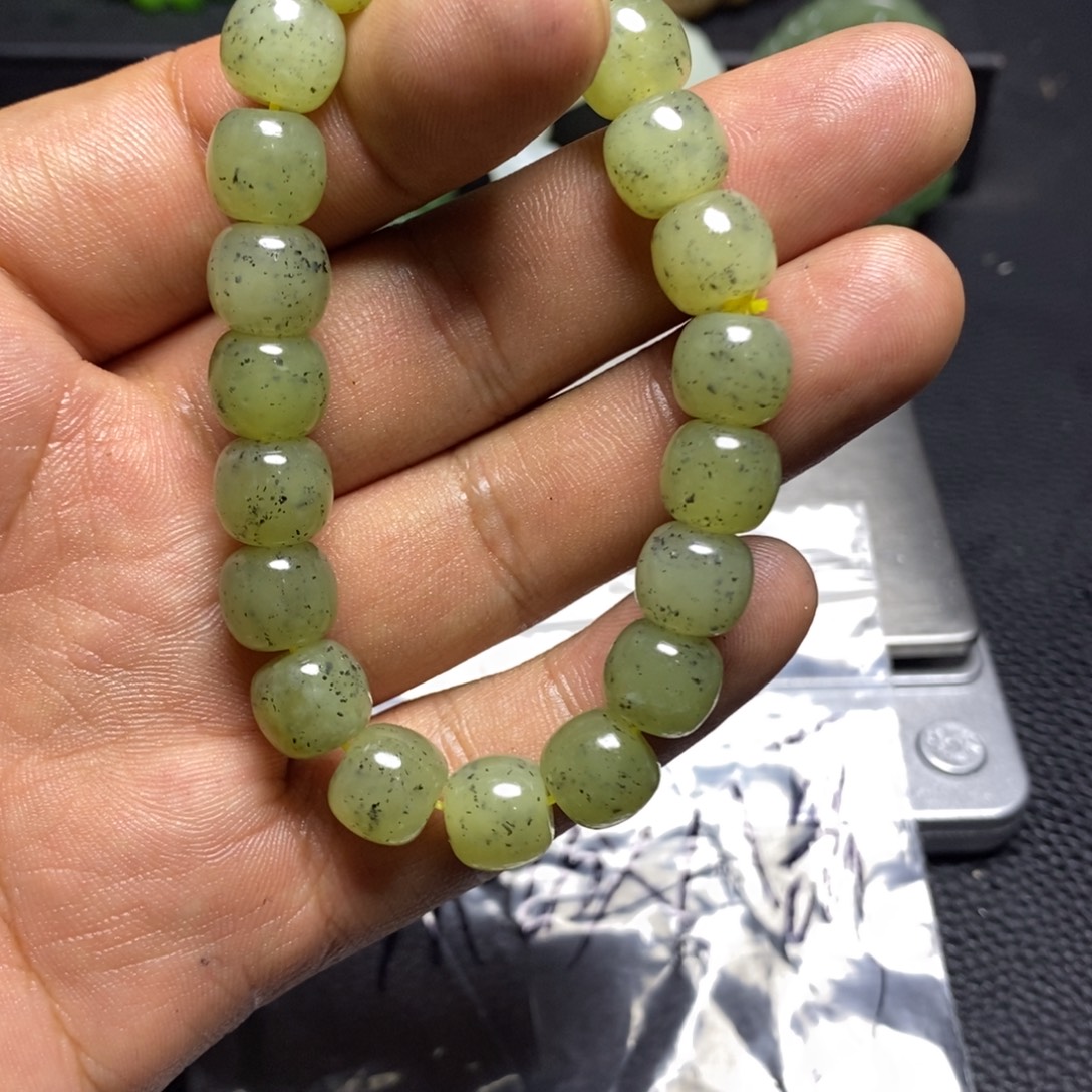 京***哥未镶嵌手链和田玉