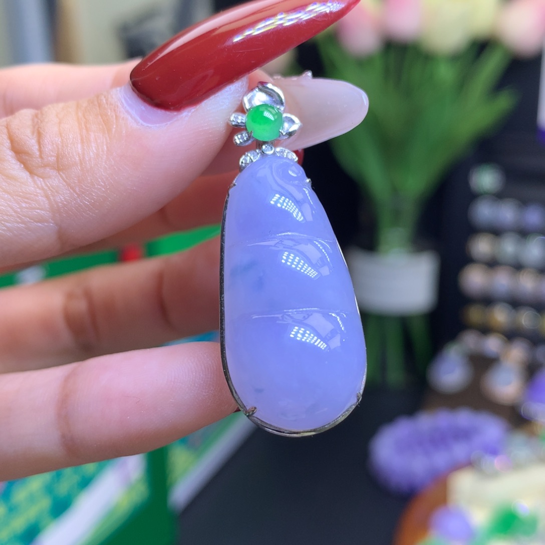 翡翠颈饰18K金镶嵌天然