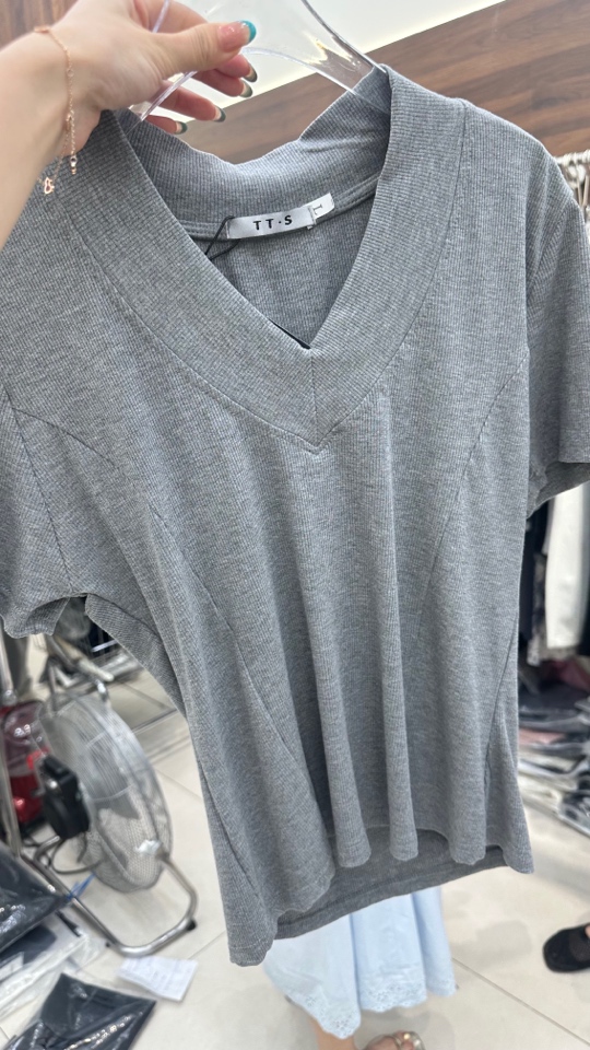 福利小衫高弹力显瘦