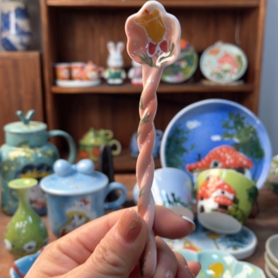 炉景德镇釉下手绘陶瓷 