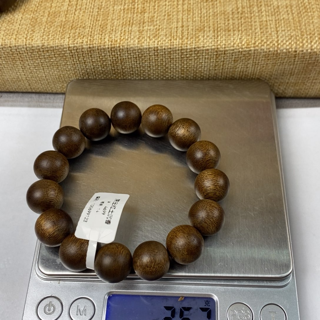 沉香手串포****덕芽庄红土沉