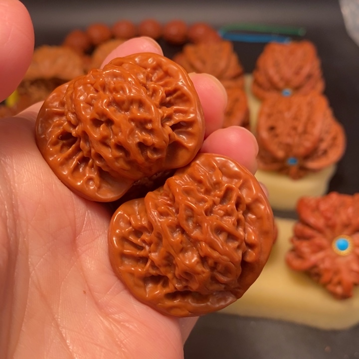 年***年吊坠猴头核桃工艺核桃