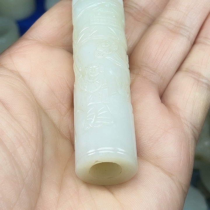 友***珐和田玉（青白玉）未镶嵌颈饰