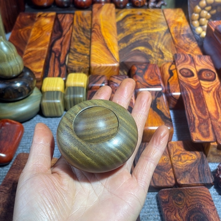 小***）阿根廷绿檀时来运转