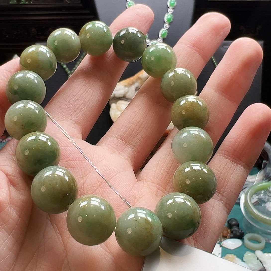 李****未镶嵌手链翡翠翡翠