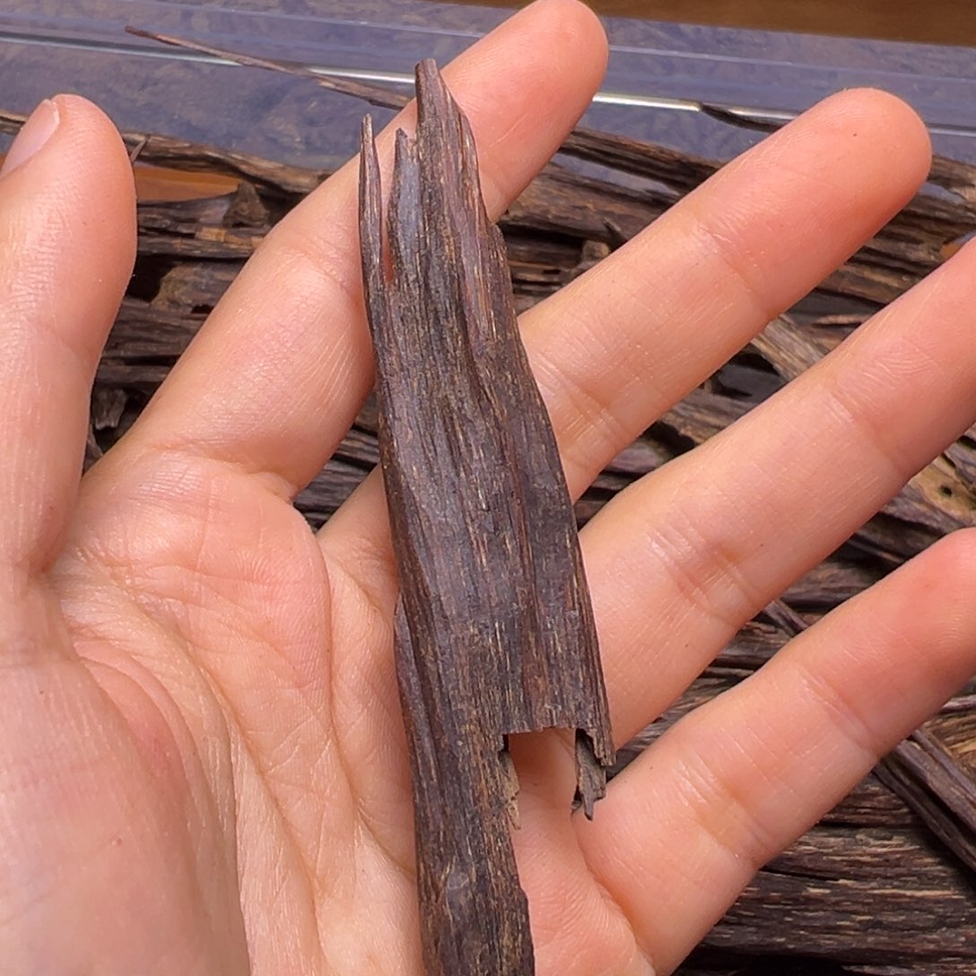 深***夜沉香沉香碎屑海南老树心2.4克