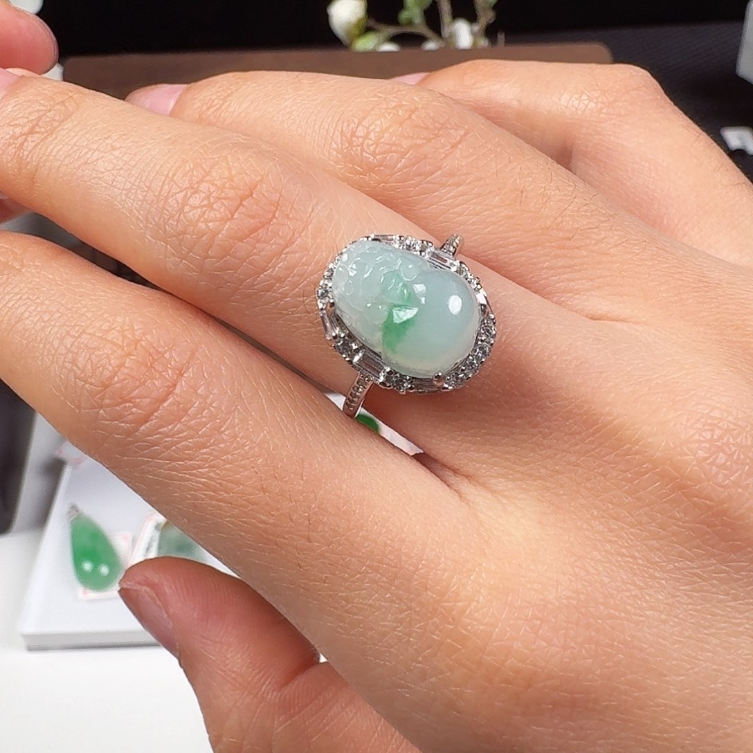 翡翠银S925镶嵌颈饰