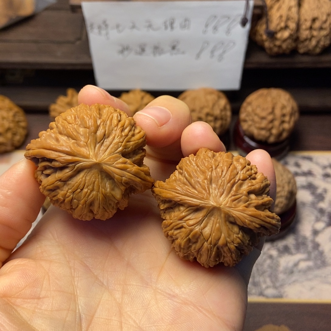 赊***钱文玩核桃把件全品磨盘43