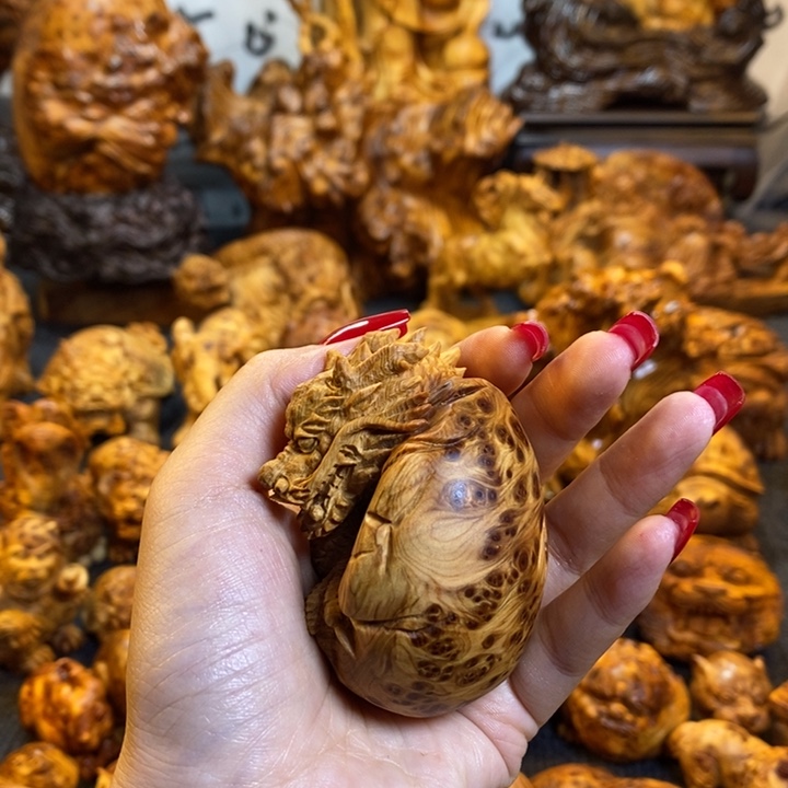 *****崖柏龙手把件手把件手把件