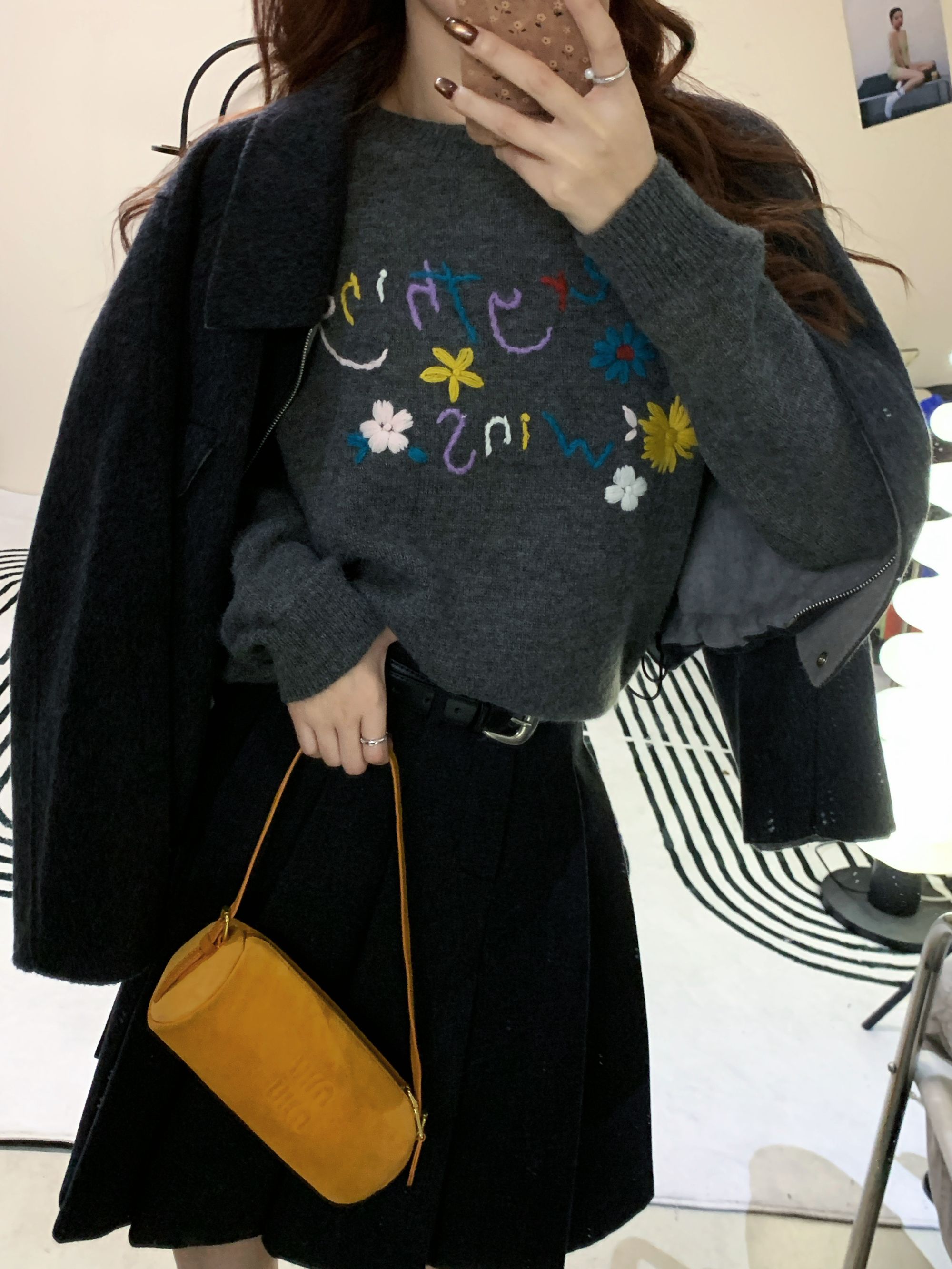 甜辣多多【心想事成】2025年秋冬宽松慵懒风手工刺绣毛衣花朵针织衫