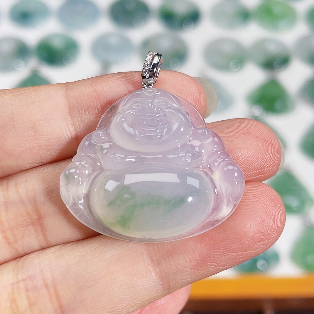 颈饰18K金镶嵌翡翠吊坠