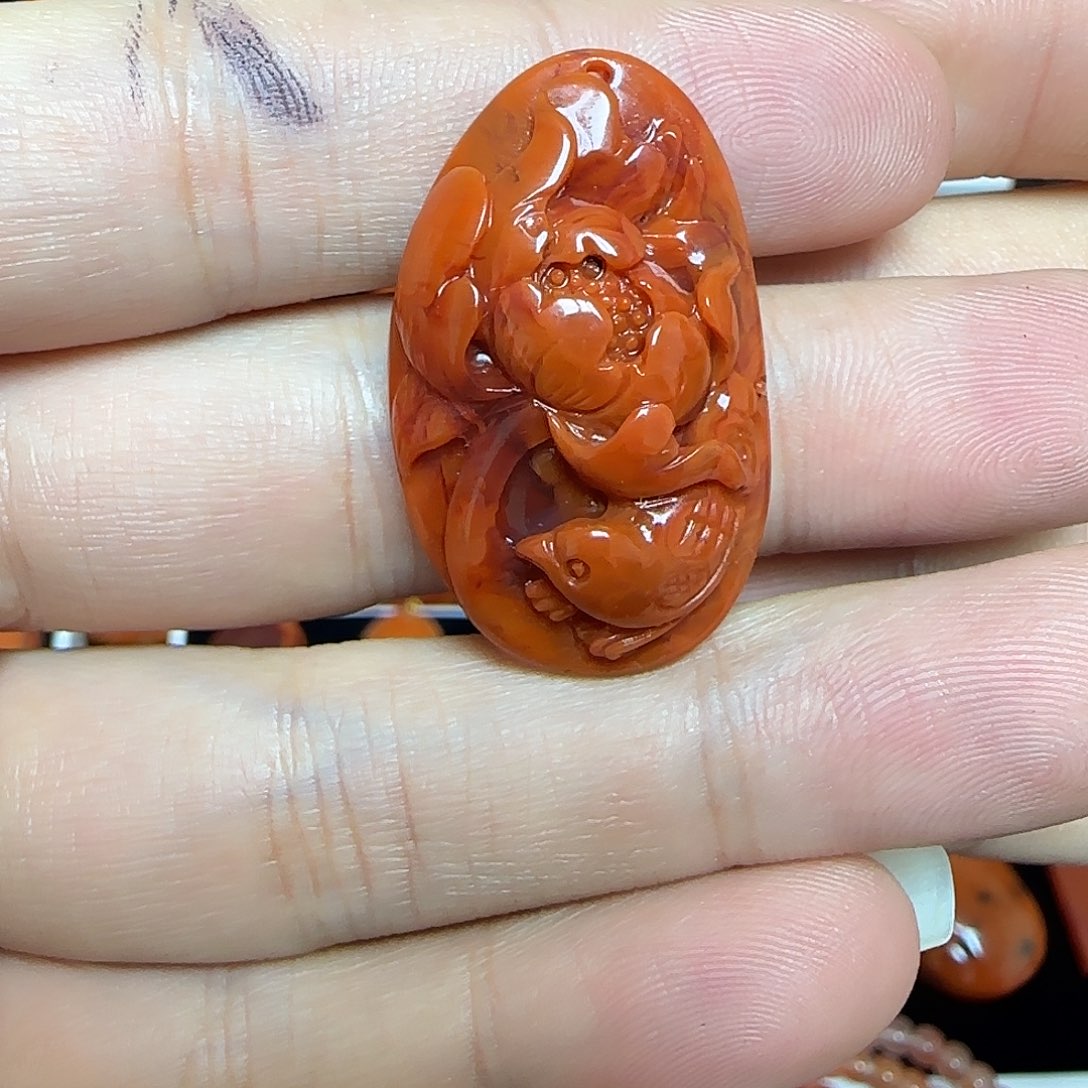 南红玛瑙未镶嵌颈饰