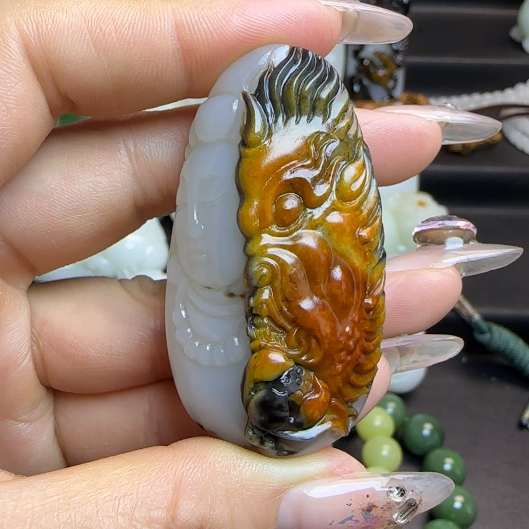 和田玉颈饰未镶嵌