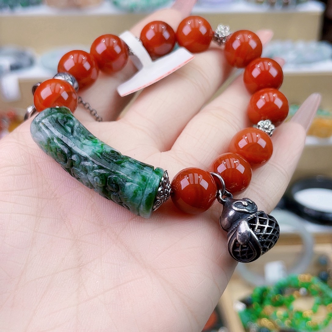 -***鑫翡翠未镶嵌手链手链