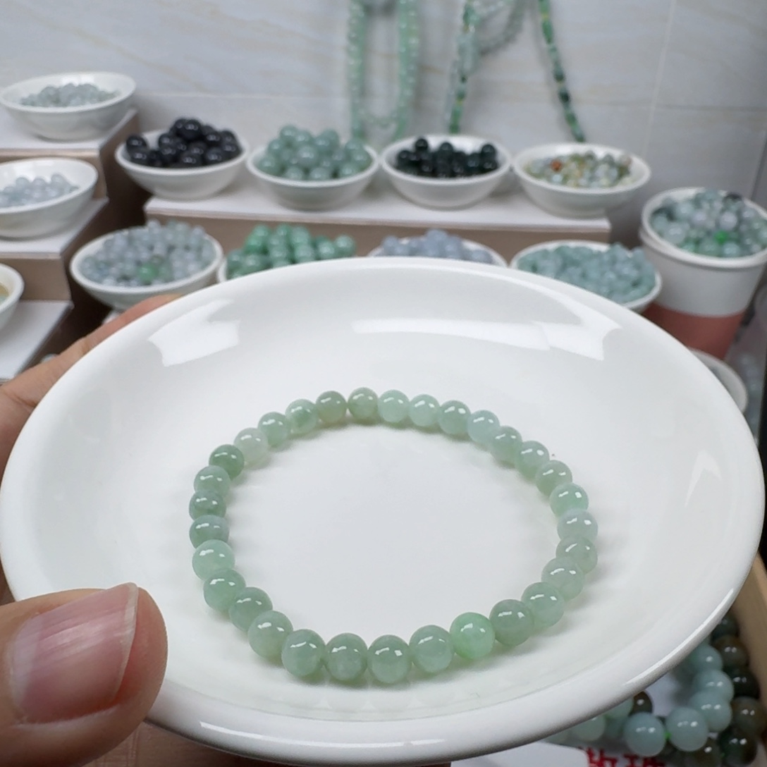 翡翠未镶嵌手链缅甸翡翠A货卡5.6mm