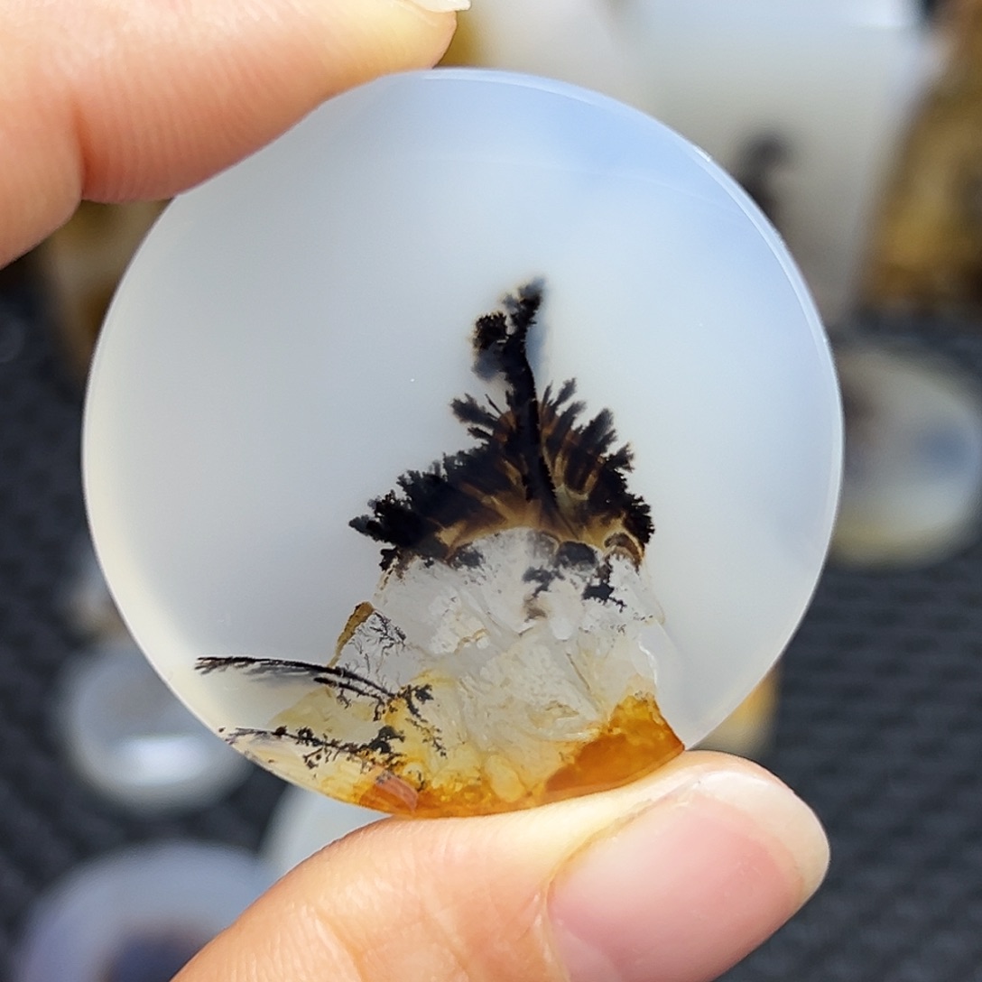 一***诺玛瑙/玉髓未镶嵌珠宝半成品