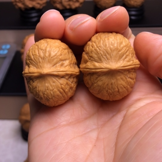 文玩核桃把件招财进宝1