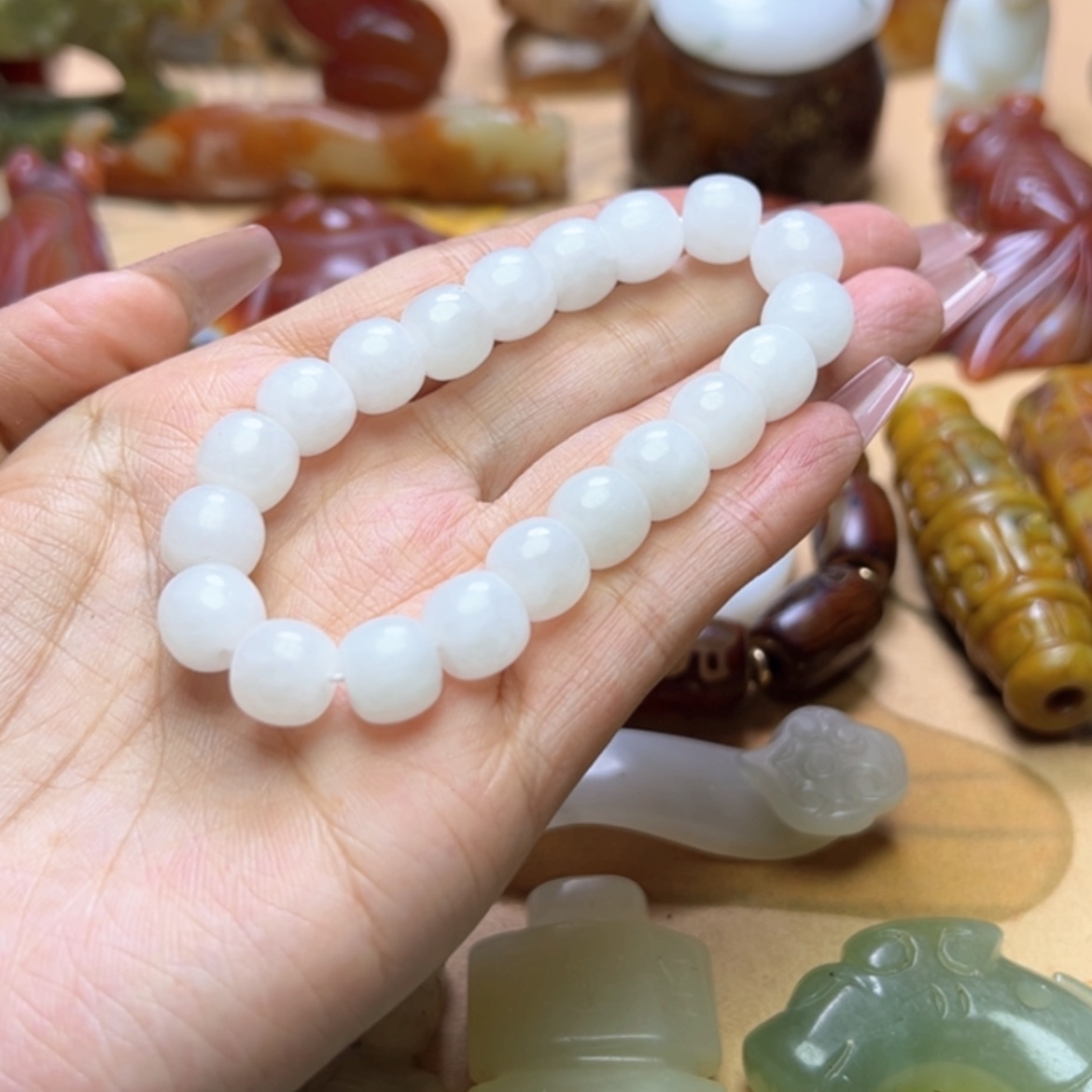 【闪购商品】蛇纹石玉颈饰未镶嵌