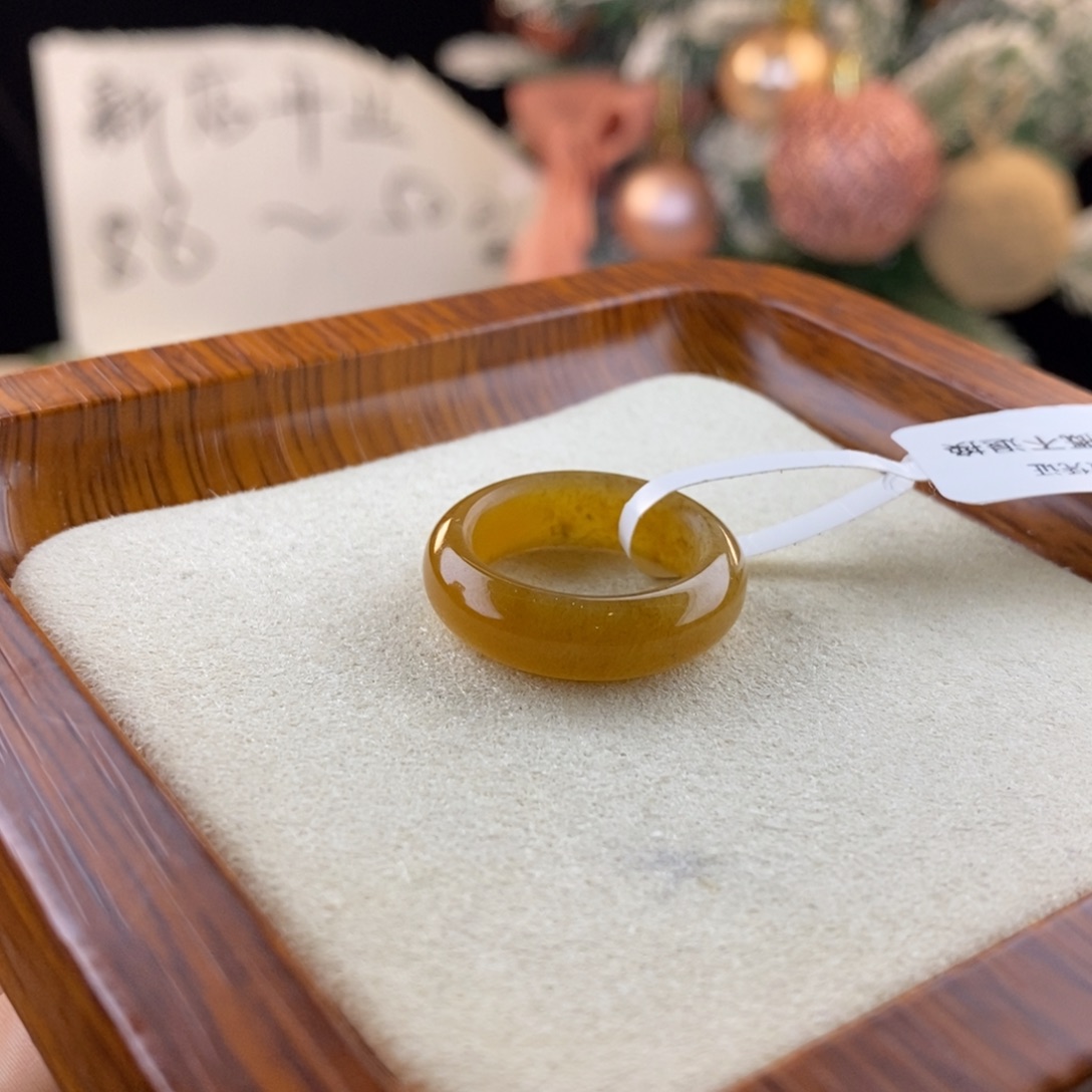 和田玉未镶嵌戒指港12