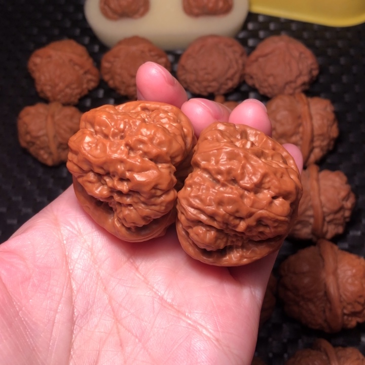 文玩核桃把件开背八蹬腿42