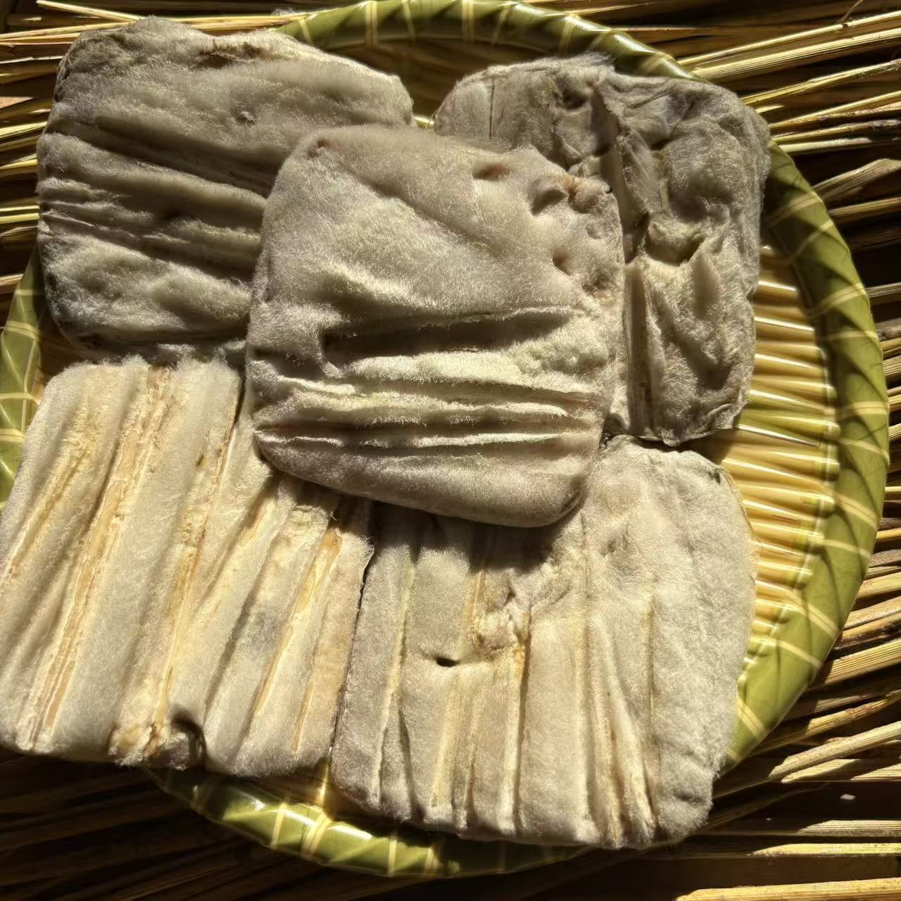 【贵州张云峰】贵州纳雍烙锅米草豆腐干（酸汤点，米草霉）