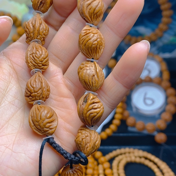 桃核手串1444443444444