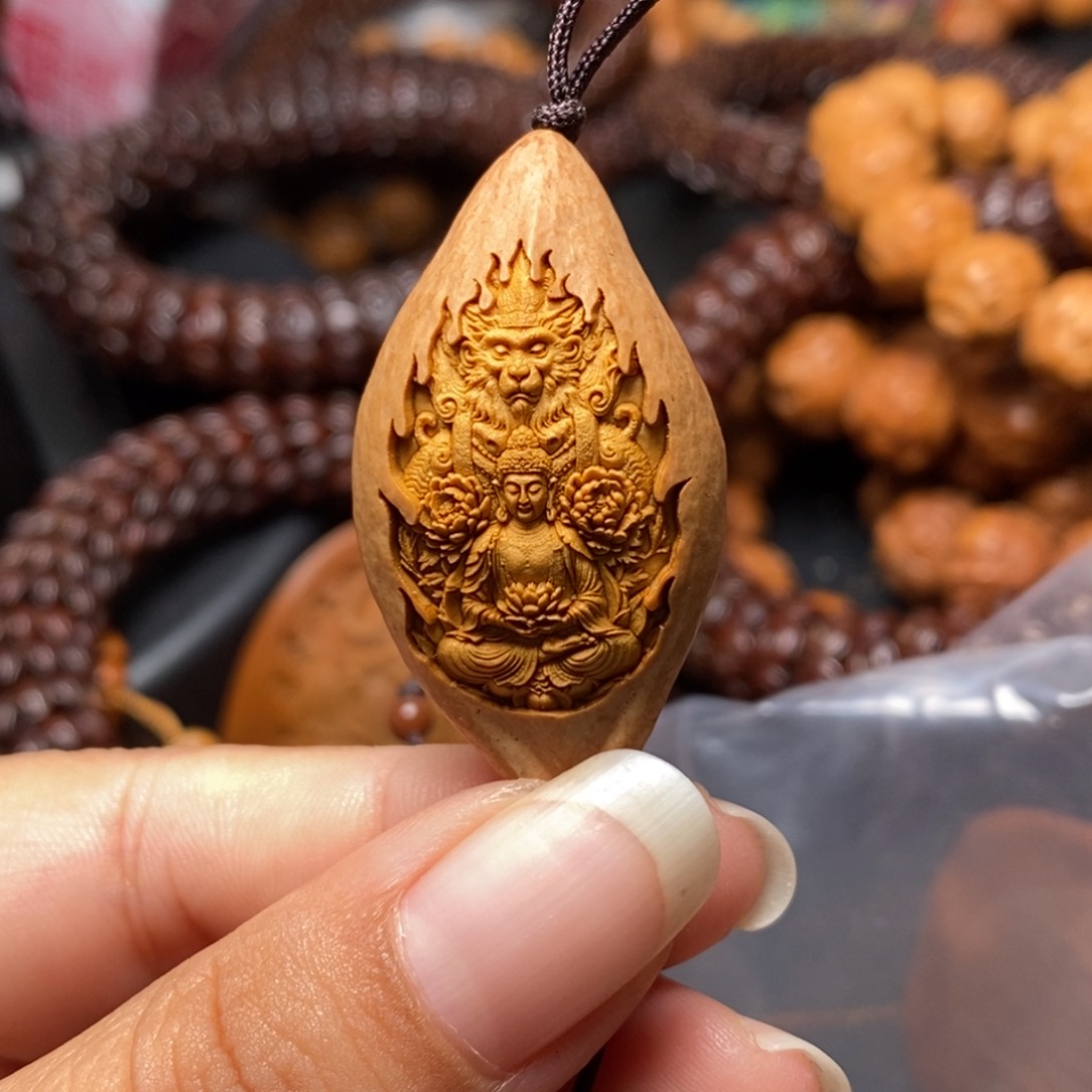 吊坠猴头核桃橄榄