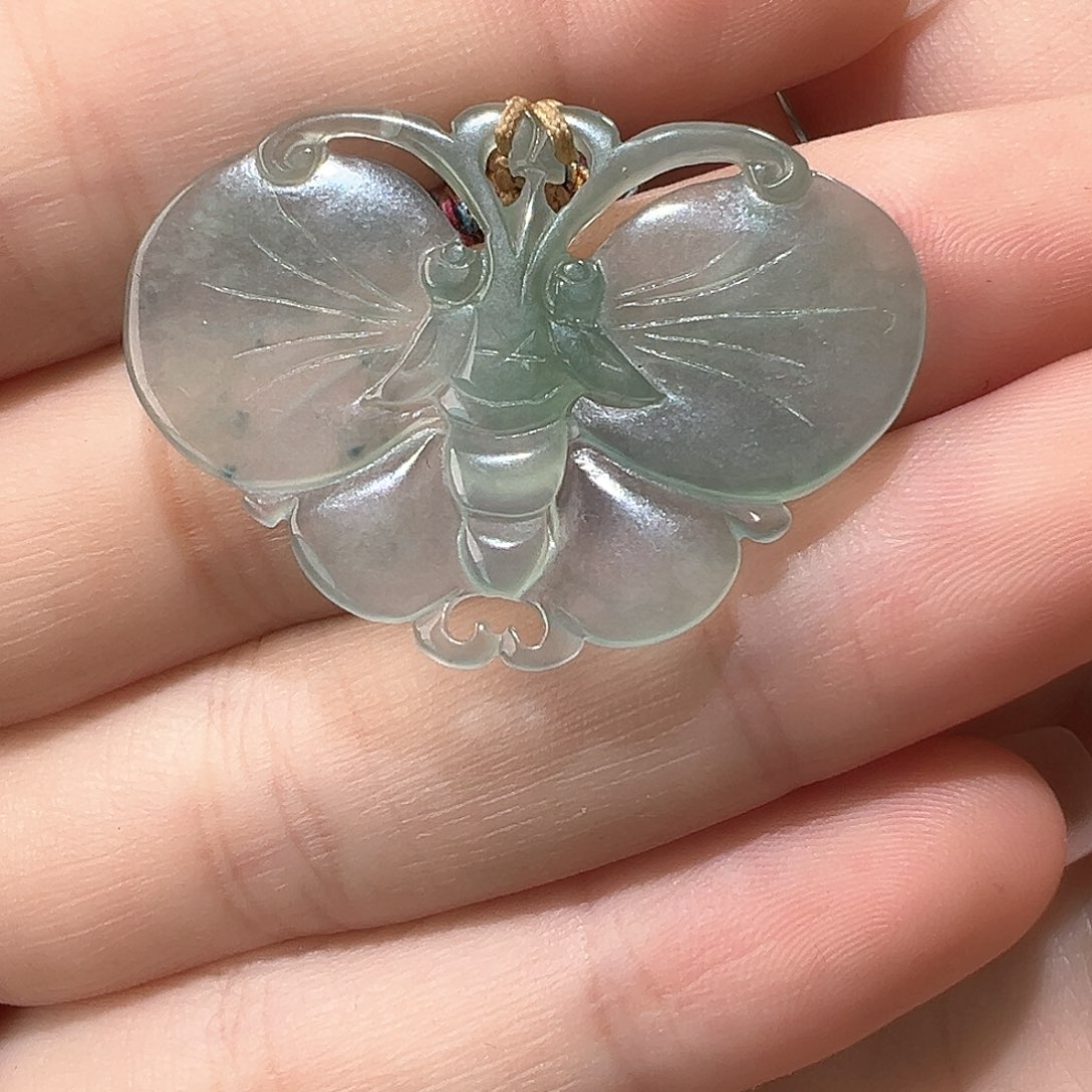 翡翠颈饰未镶嵌吊坠