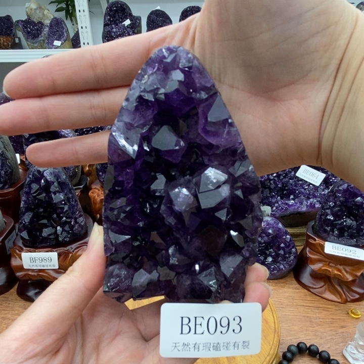 紫晶大型摆件（非配饰）未镶嵌