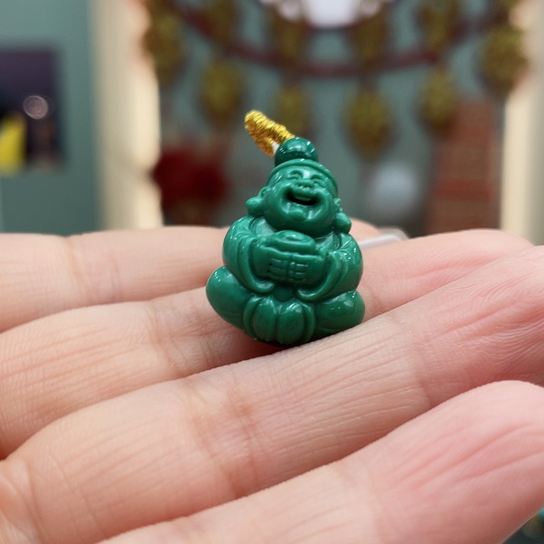 绿松石颈饰未镶嵌