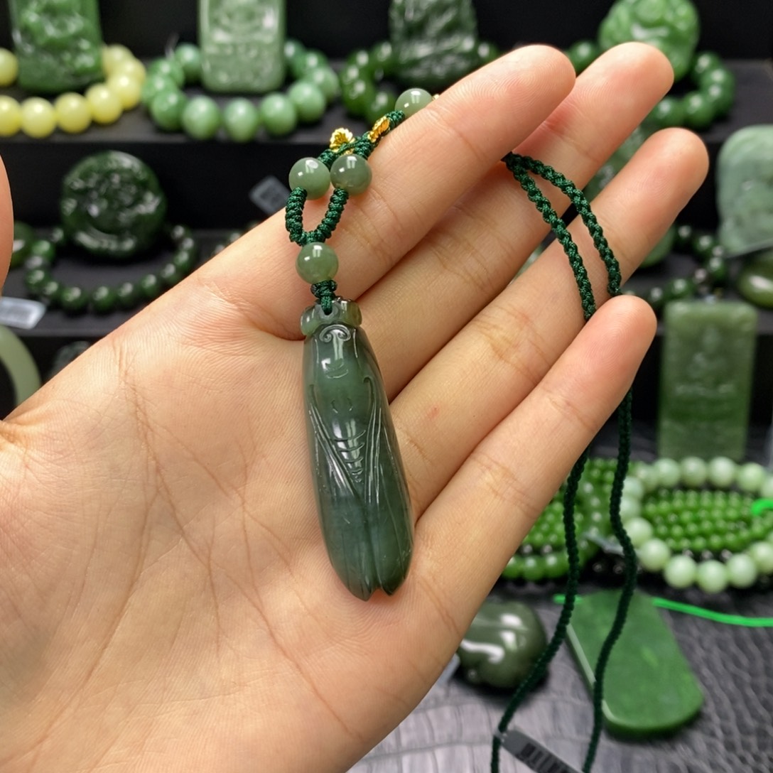 和田玉未镶嵌珠宝奇石