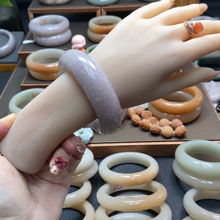 石英质玉手镯合金