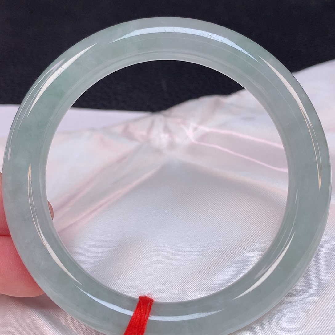 翡翠手镯未镶嵌56 翡翠手镯