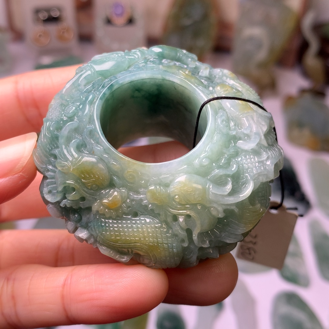 定制翡翠未镶嵌翡翠