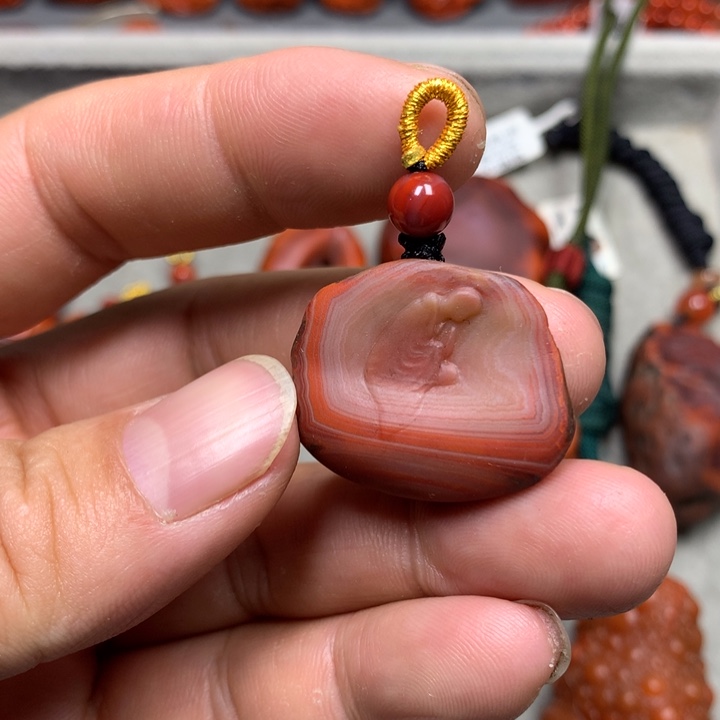 南红玛瑙吊坠(不含链)未镶嵌